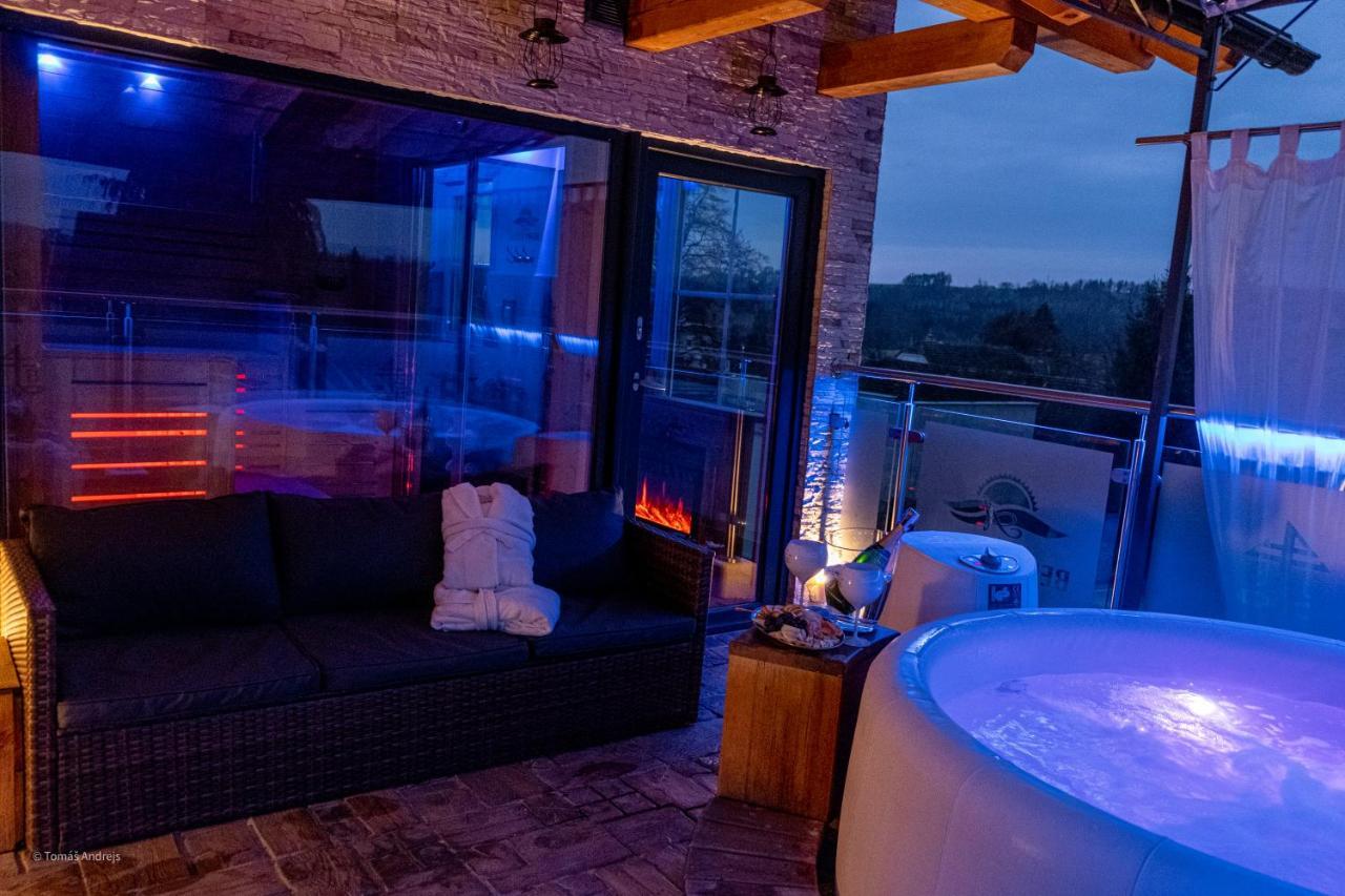 Hotel Tommy Wellness & 4*