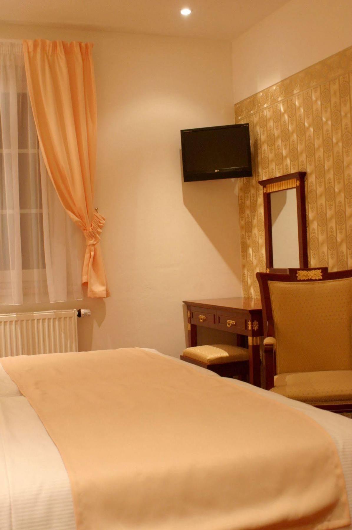 Hotel Tommy Wellness & Náchod